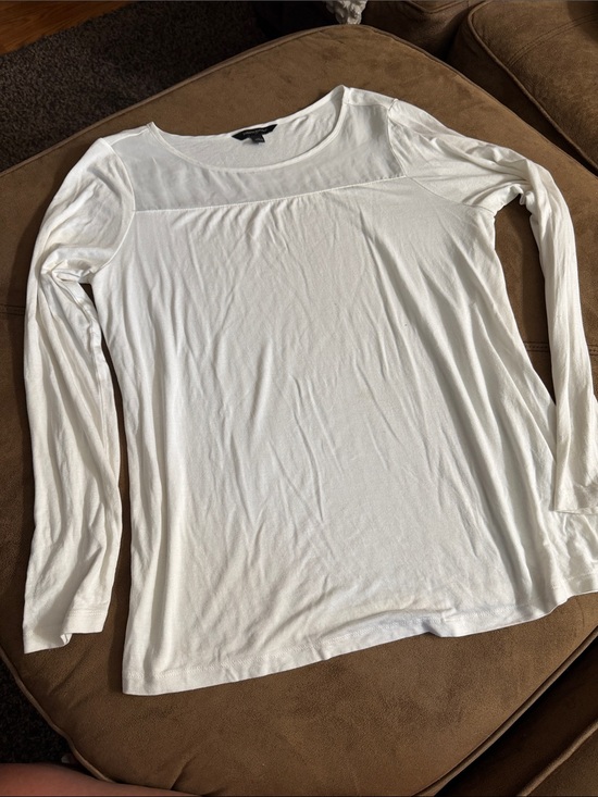 Banana Republic Tops - Banana Republic White Long-Sleeve Scoop Neck Top